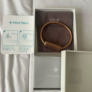 Fitbit Flex 2 Rose Gold Bangle